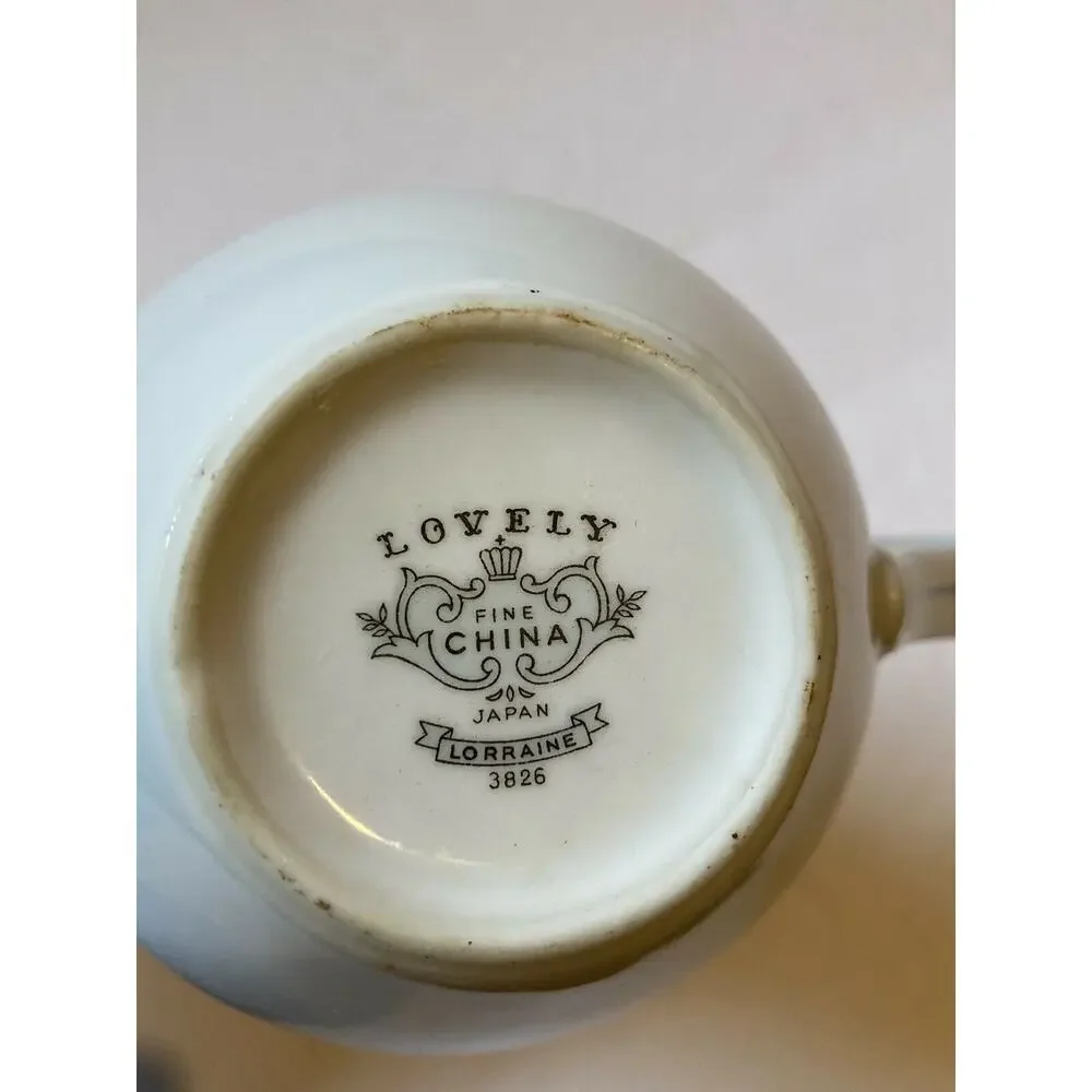Lovely Fine China‎ of Japan Creamer Pink Roses